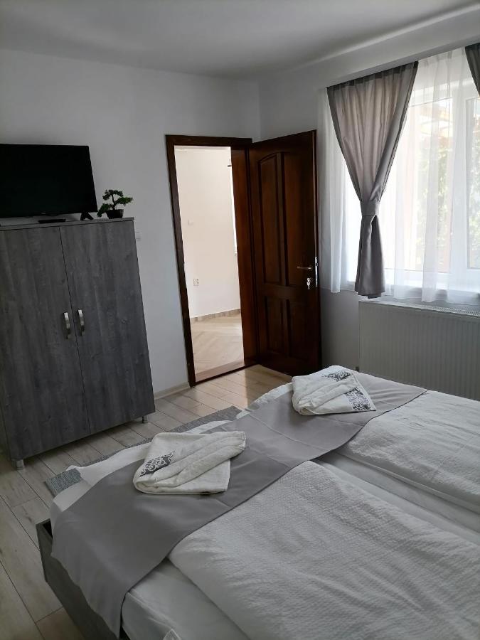 Jazmin Vendeghaz Villa Sovata Exterior photo